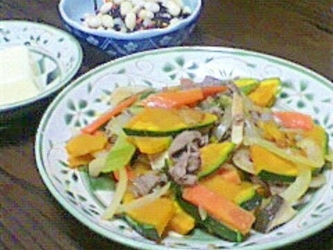 野菜たっぷりかぼちゃと牛肉炒め